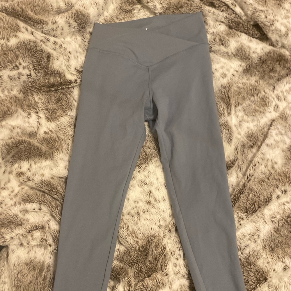 Light blue crossover leggings